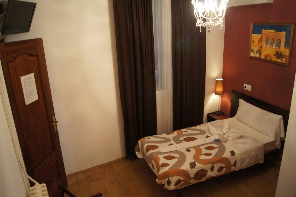 Auberge de jeunesse A Nuestra Senora De La Paloma *