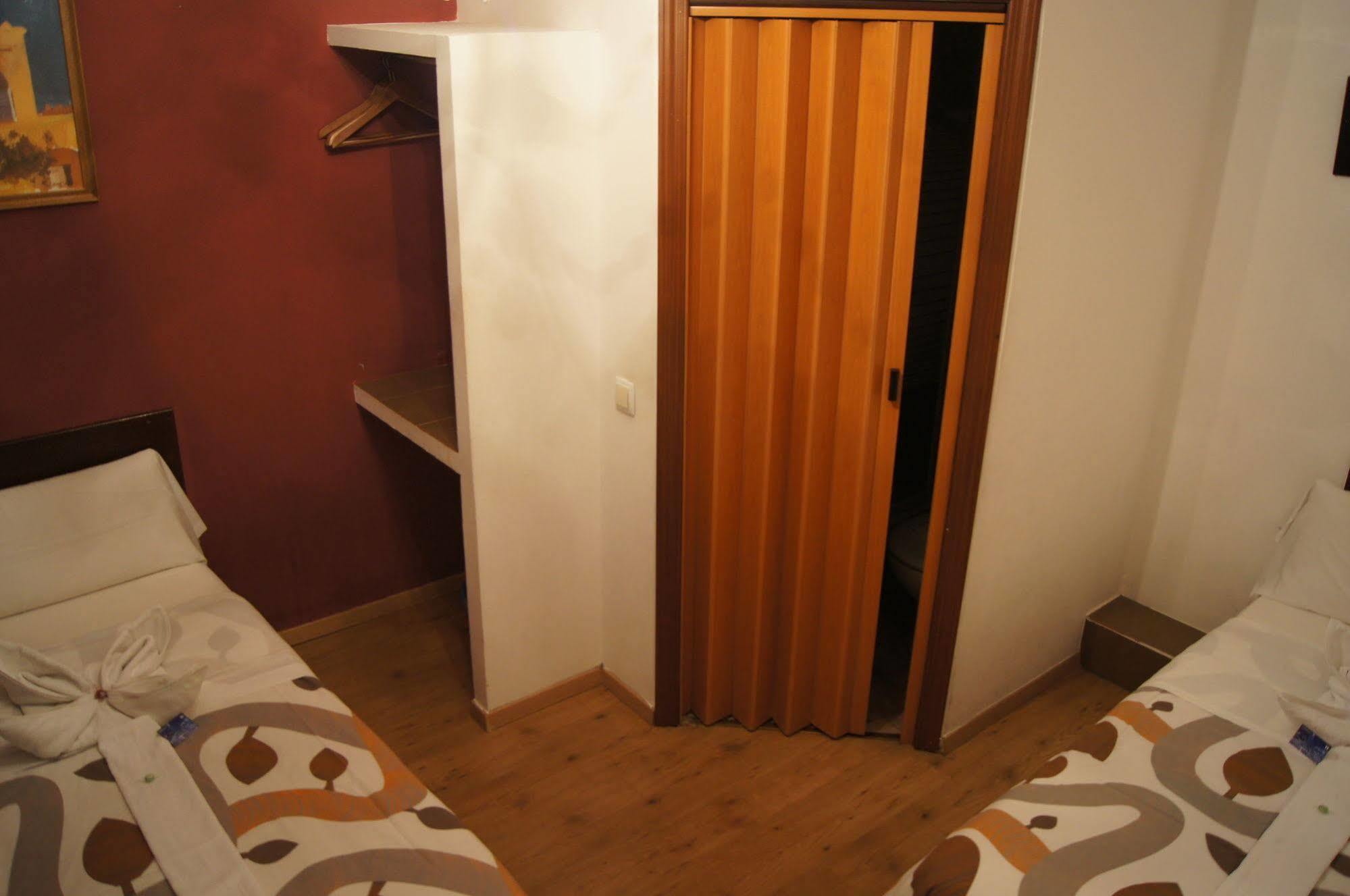 A Nuestra Senora De La Paloma Auberge de jeunesse Madrid